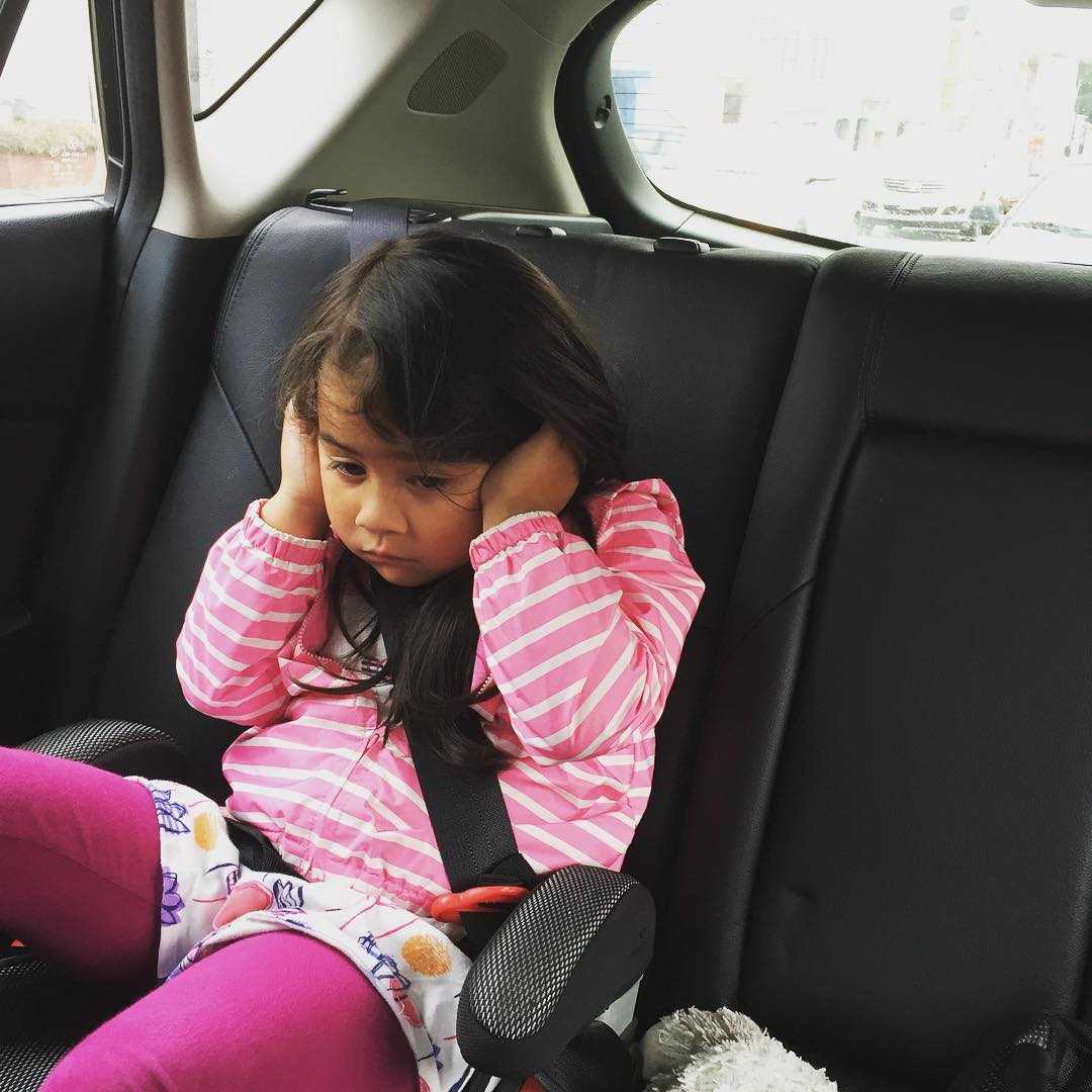 Attempt at introducing Lianne to some Dutch music. Attempt failed.