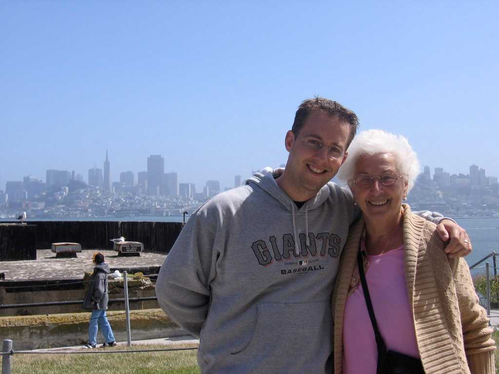 Mark en Oma op Alcatraz, 2005